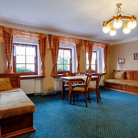 Penzion A Apartmany Daro Boží Dar 외부 사진