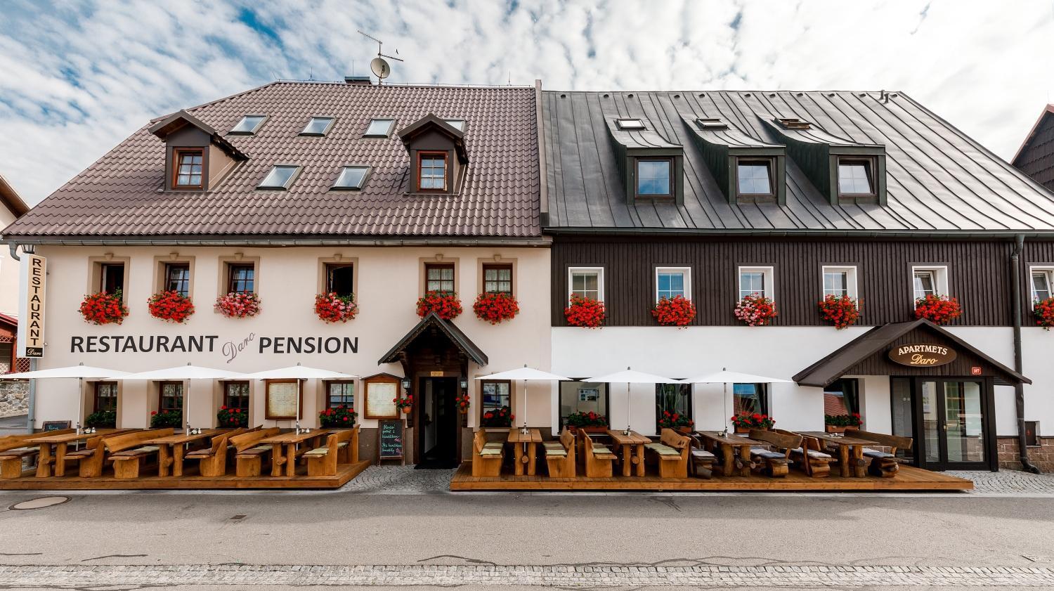 Penzion A Apartmany Daro Boží Dar 외부 사진